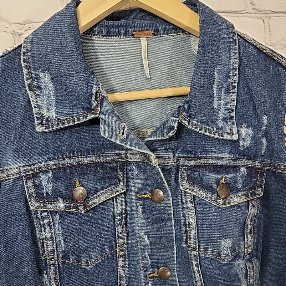 Free People Jean Jacket Boho Sweater Sleeves Distressed Womens Size M - Picture 3 of 10